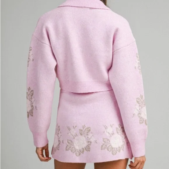 Pink Floral Jacquard Crop Sweater And Skirt Set - Picture 5 of 16